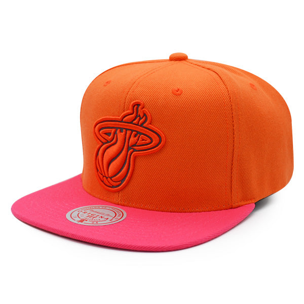 Miami Heat Mitchell & Ness NBA REFLECTIVE TIME Snapback Hat - Orange/Pink