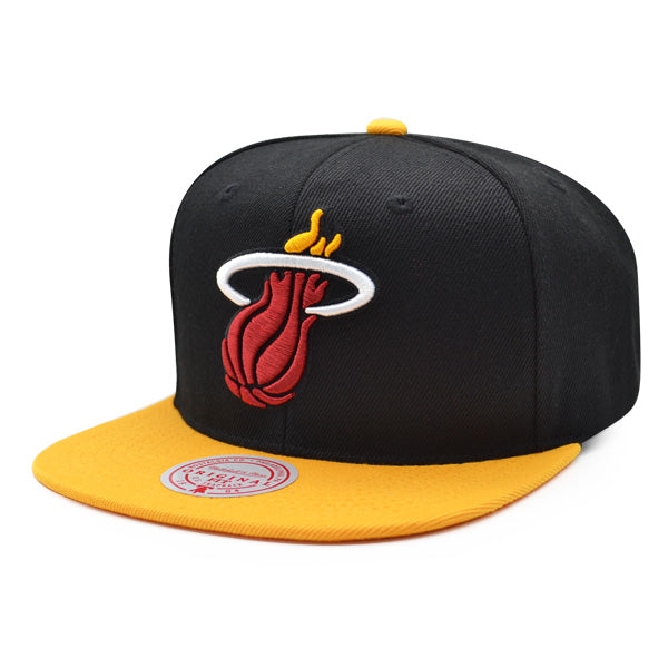 Miami Heat Mitchell & Ness CLASSIC 2Tone Snapback Hat - Black/Burnt Orange