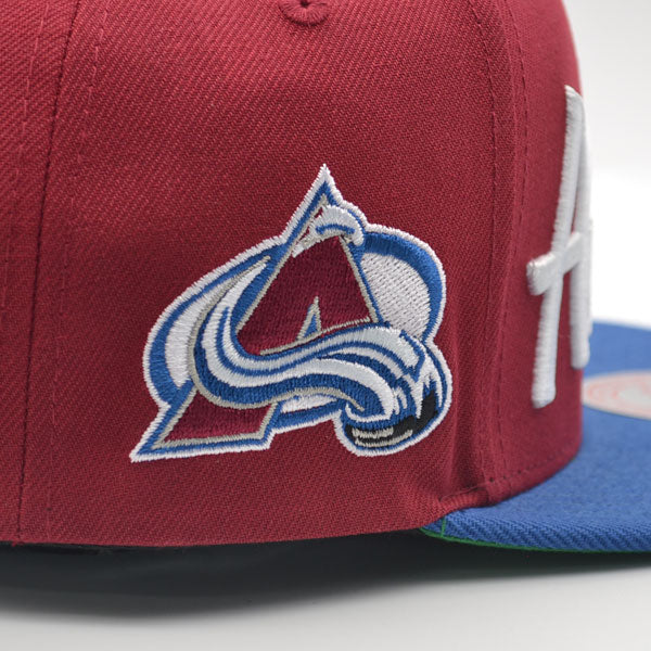 Colorado Avalanche Mitchell & Ness NHL VINTAGE SCRIPT Snapback Adjustable Hat - Maroon/Blue