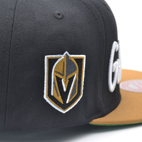 Vegas Golden Knights Mitchell & Ness NHL VINTAGE SCRIPT Snapback Adjustable Hat - Black/Bronze