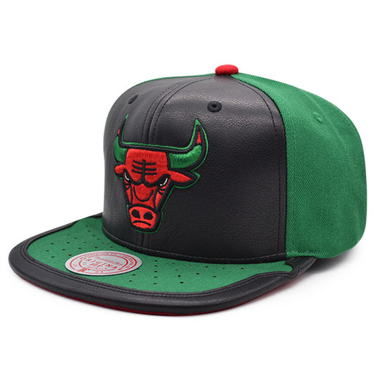 Chicago Bulls Air Jordan DAY ONE Snapback Mitchell & Ness NBA Hat - Black/Green/Red