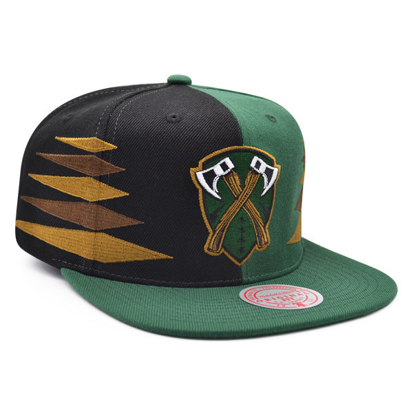 Chicago Huntsmen ESPORTS Mitchell & Ness DIAMOND CUT Snapback Hat- Green/Black