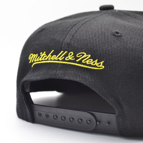 Michigan Wolverines Mitchell & Ness FRONT LOADED Snapback NCAA Hat- Black/Yellow