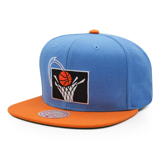 Cleveland Cavaliers Mitchell & Ness CLASSIC 2Tone Snapback Hat - Sky/Orange