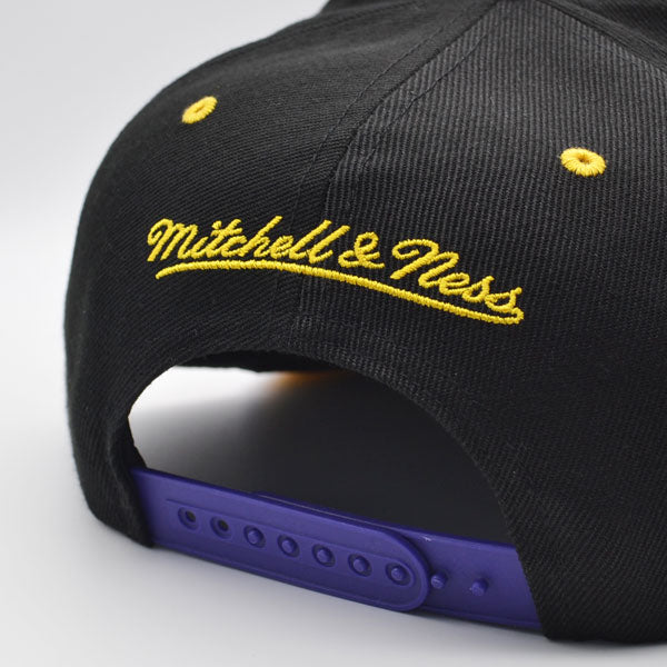 Los Angeles Lakers Mitchell & Ness RELOAD Snapback NBA Hat - Black/Purple/Yellow Bottom