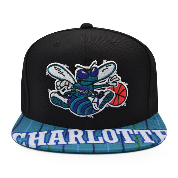 Charlotte Hornets Mitchell & Ness SWINGMAN POP Snapback Hat - Black