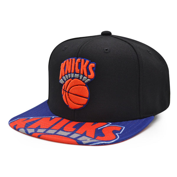 New York Knicks Mitchell & Ness SWINGMAN POP Snapback Hat - Black