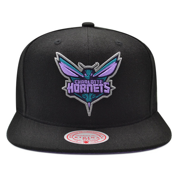 Charlotte Hornets Mitchell & Ness HIGH LIGHT Snapback NBA Hat - Black/Lavender